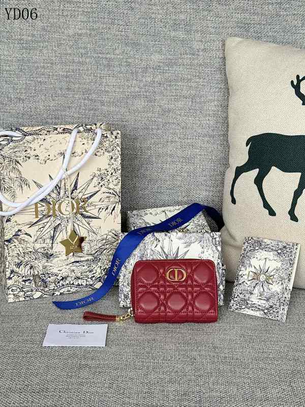 Diiior YD06032 Quilted Leather Wallet