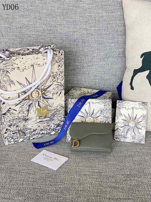 Diiior YD06025 Mini Wallet Clutch with Star Pattern