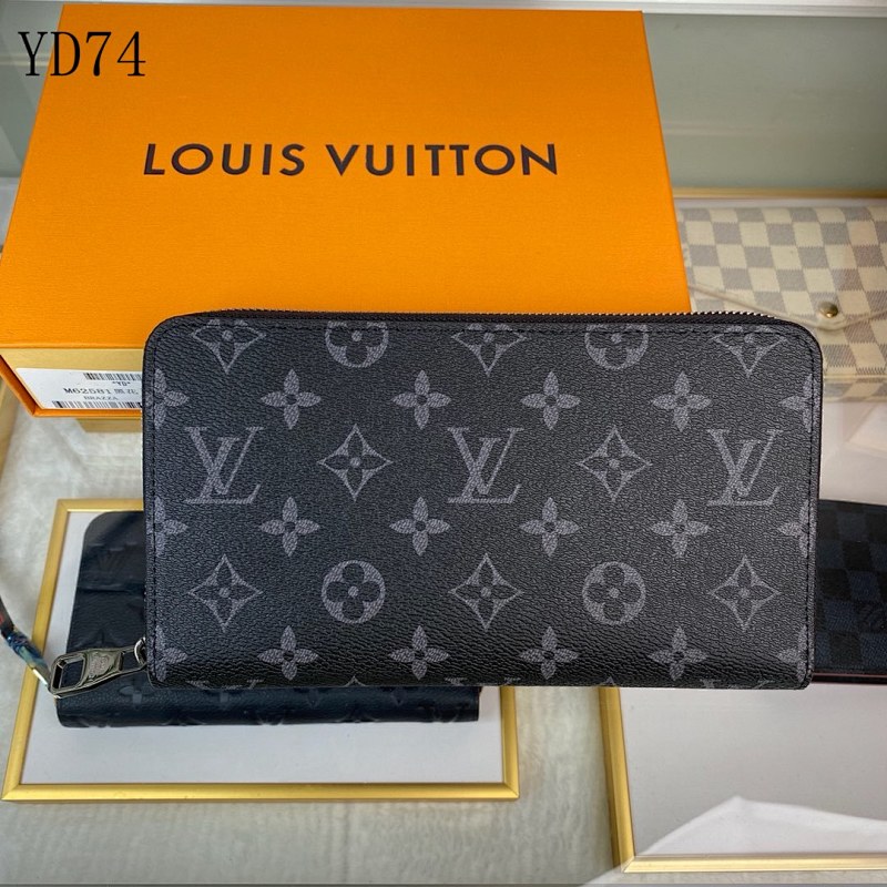 LVutton M62581 Zippy Organizer Wallet