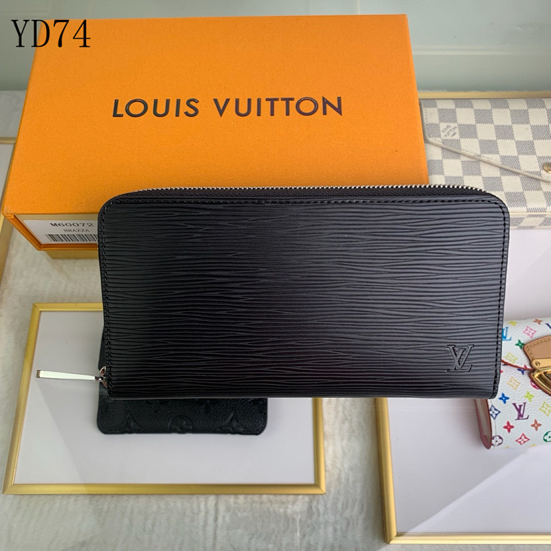 LVutton M60072 Zippy Wallet in Black Epi Leather