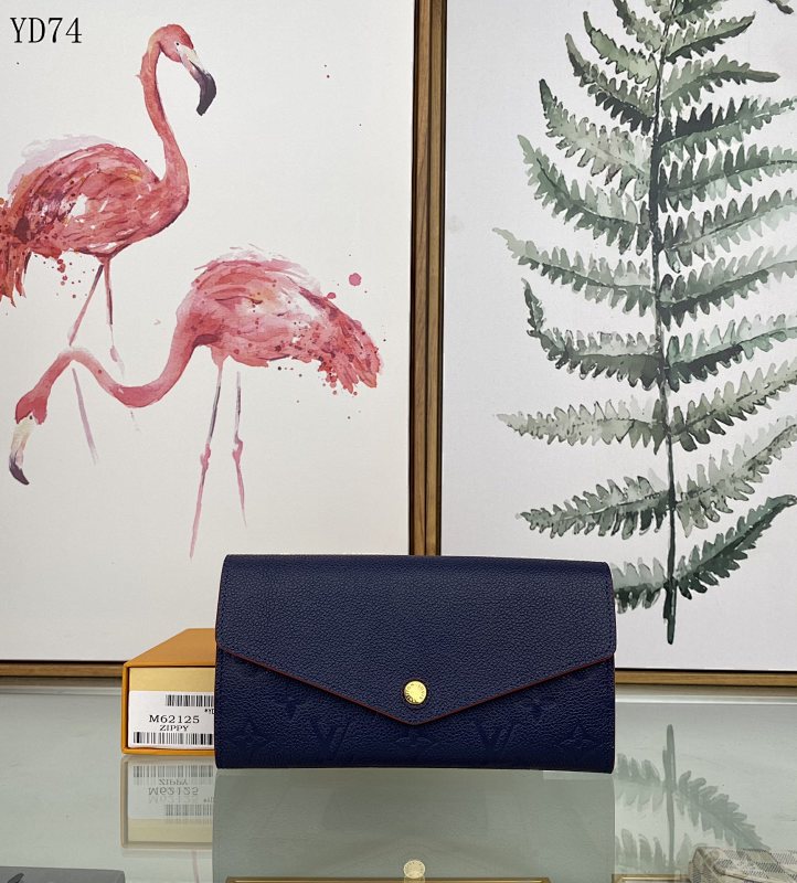 LVutton M62125 Deep Blue Sarah Wallet