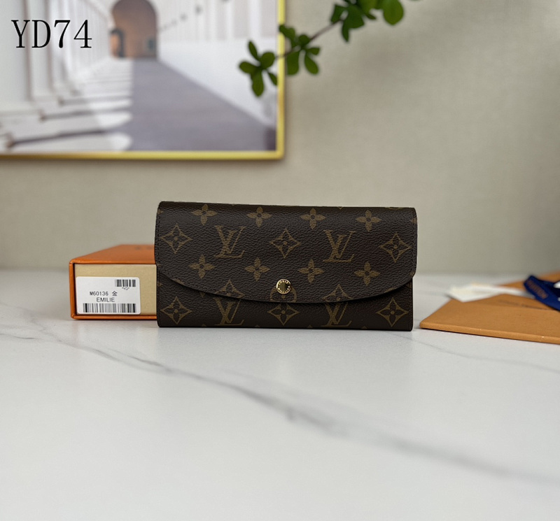LVutton M60136 Emilie Wallet