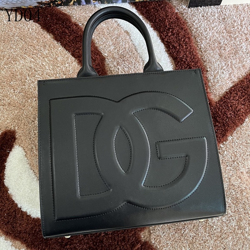 cover-161502962 Dolce & Gabbana 3555 Embossed Logo Tote Bag