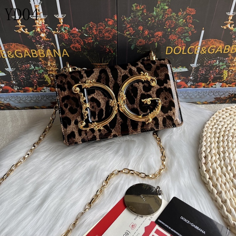 cover-161503000 Dolce & Gabbana DG Leopard Print Crossbody Bag Model 4153
