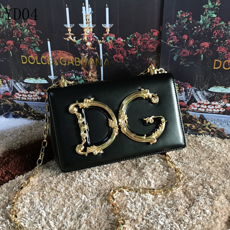 Dolce & Gabbana DG Logo Chain Crossbody Bag