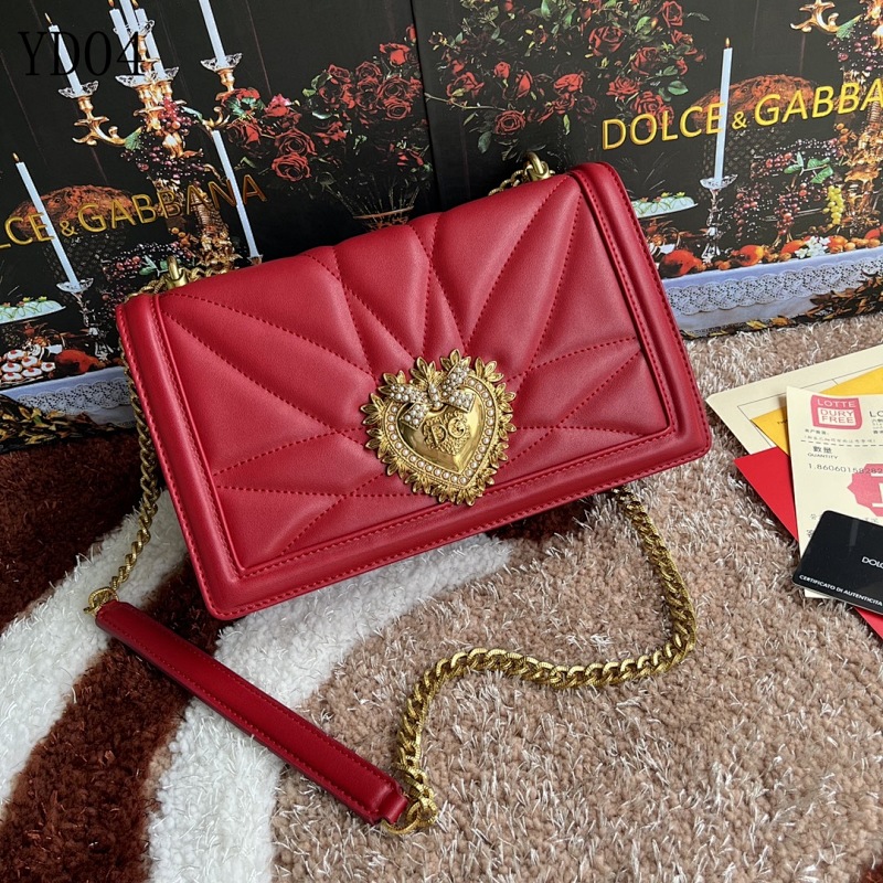cover-161503959 Dolce & Gabbana DG Heart Embellished Quilted Leather Shoulder Bag