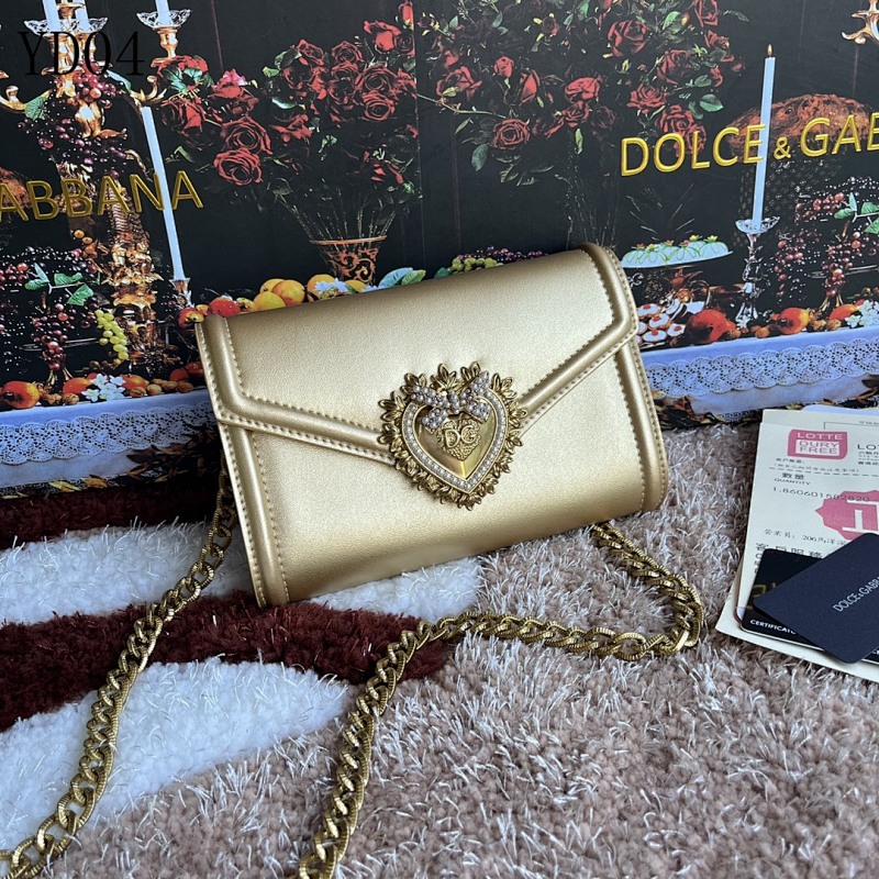 Dolce & Gabbana DG Heart Clutch Bag