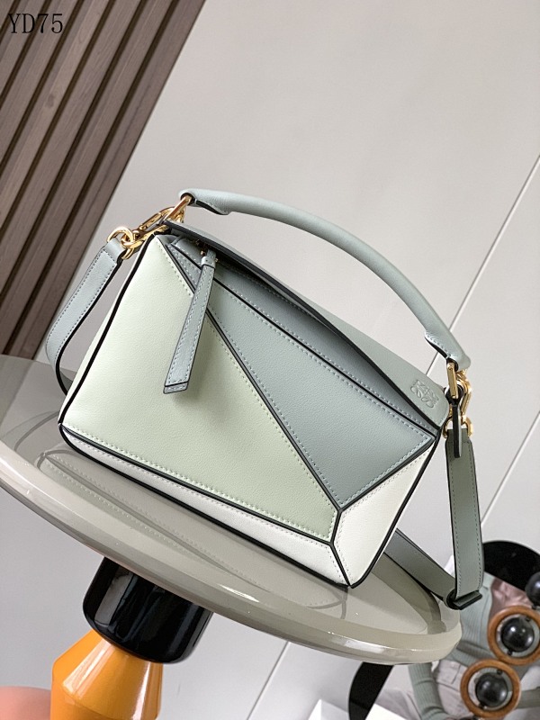 L03wee Puzzle Mini Bag 9005 White Leather Crossbody