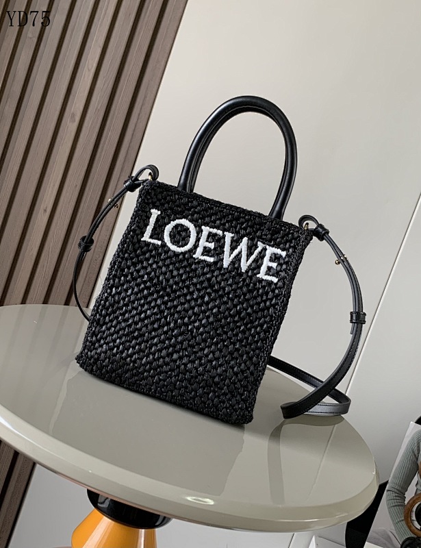 L03wee 8016 Black Raffia Standard A5 Tote Bag