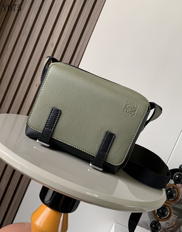 L03wee 9012 XS Military Messenger Bag