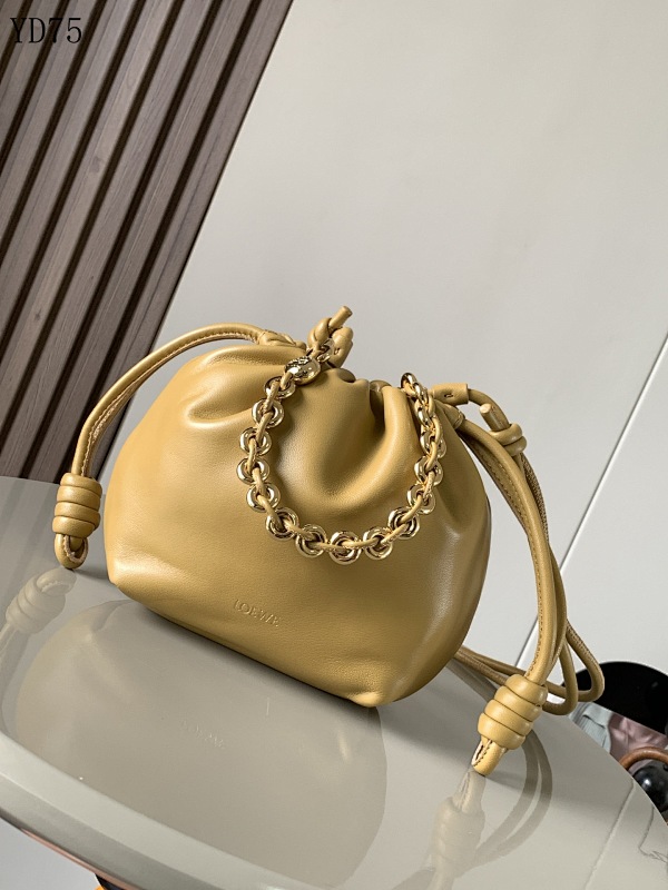L03wee Model 9058 Soft Leather Drawstring Shoulder Bag