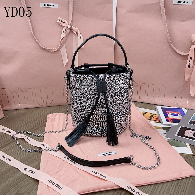cover-161840941 MiuuMiuu YD05 Diamond Bucket Bag