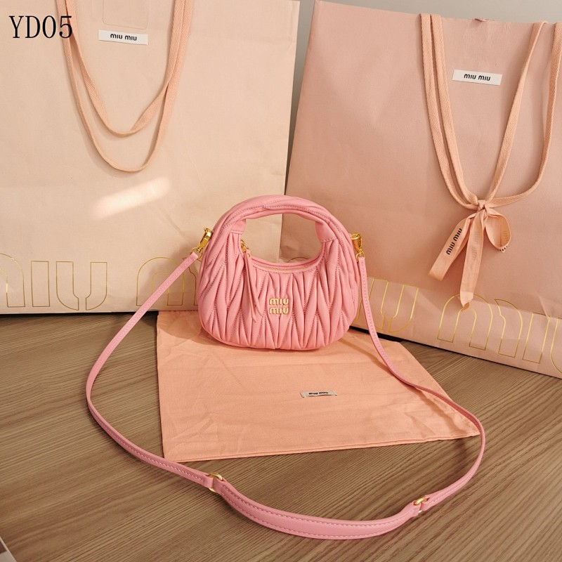 MiuuMiuu 5BP078 Quilted Pink Leather Crossbody Bag