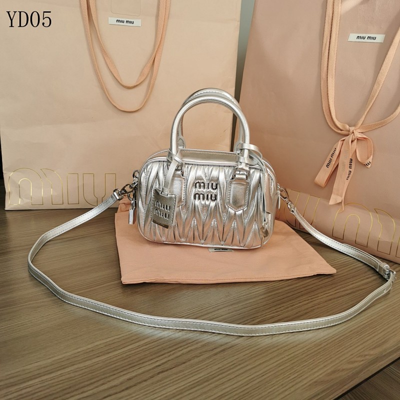 MiuuMiuu YD05: Mini Round Bag with Italian Craftsmanship