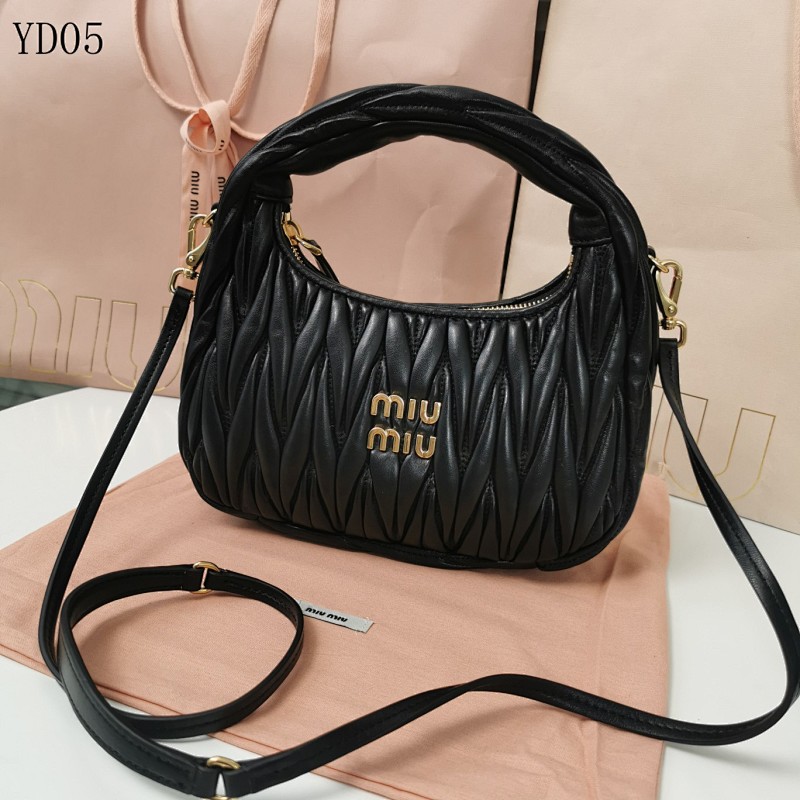 MIUMIU YD05 Quilted Leather Shoulder Bag