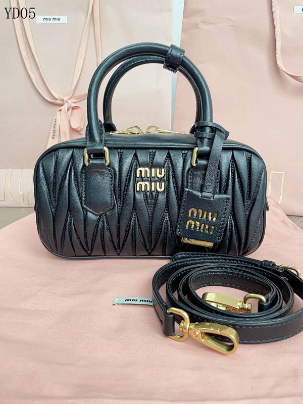 MiuuMiuu 5BB142 Matelasse Bowling Bag