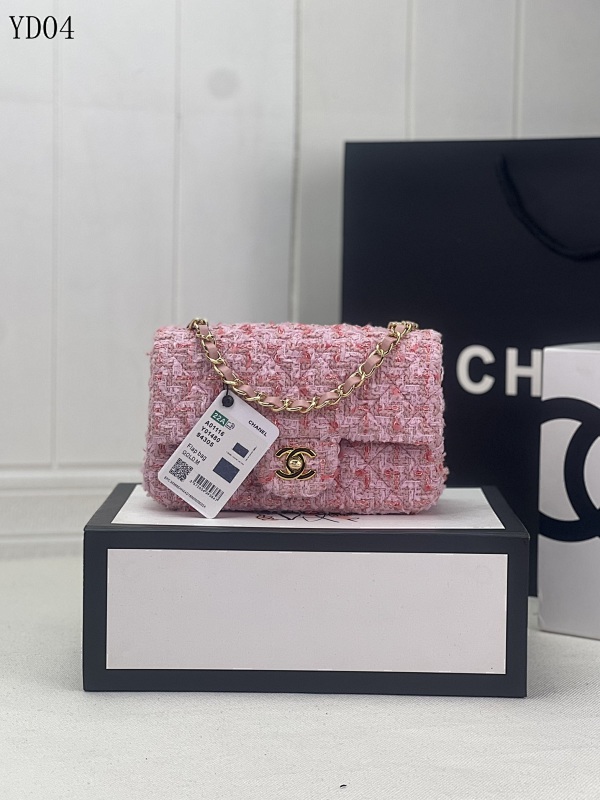 CHANELL Model 1116 Tweed Crossbody Bag