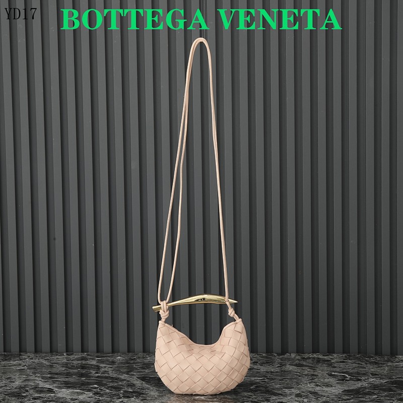 BOTTEGA VENETA YD17 Woven Leather Crossbody Bag