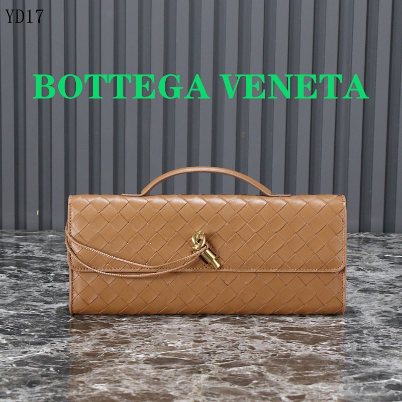 BotegaaVeneta – Model 741511 – Intrecciato Leather Shoulder Bag