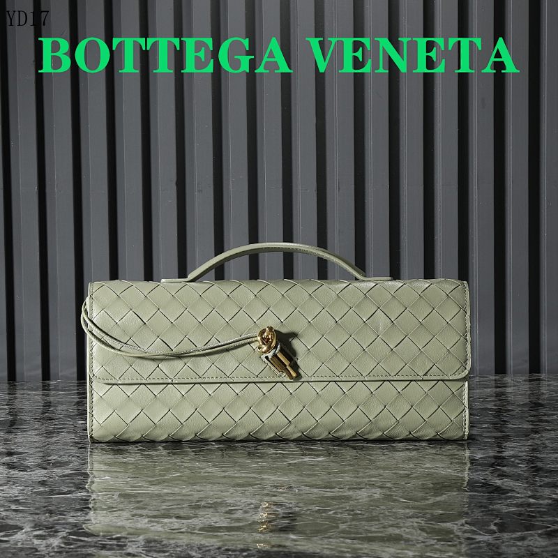 BotegaaVeneta Intrecciato Leather Clutch Bag Model 741511