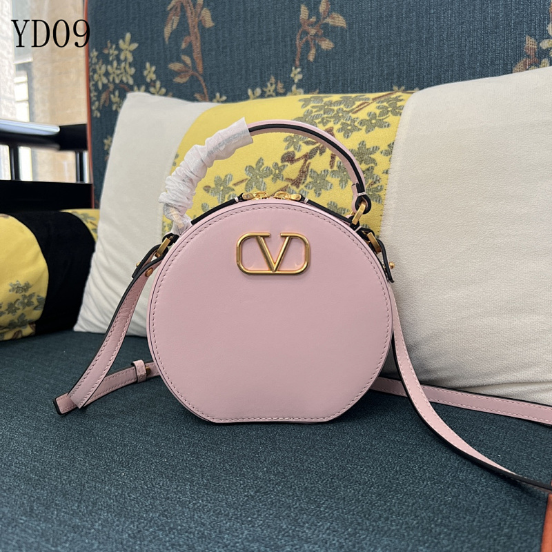 Valentiino YD09 VLOGO Signature Round Leather Handbag