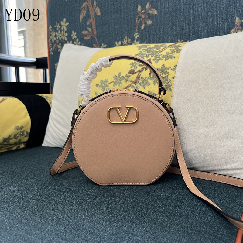 Valentiino YD09 Round Leather Shoulder Bag