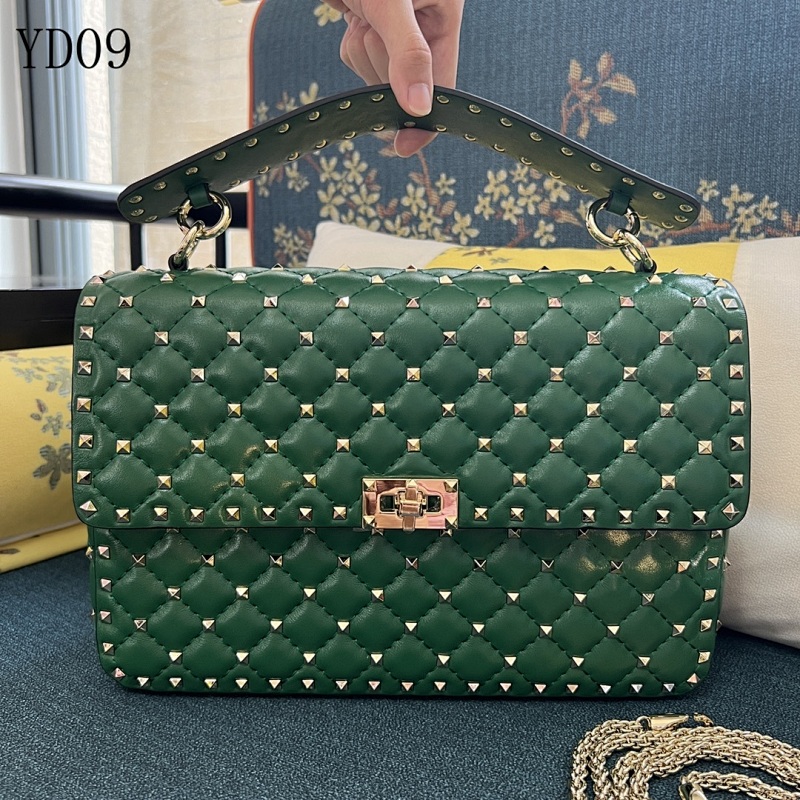 Valentiino YD09 Quilted Studs Handbag