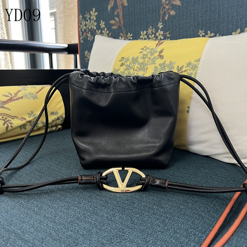 Valentiino Garavani VLogo Pouf Mini Bag 2087S