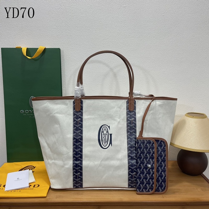 Goyarrd YD70 Classic Monogram Clutch