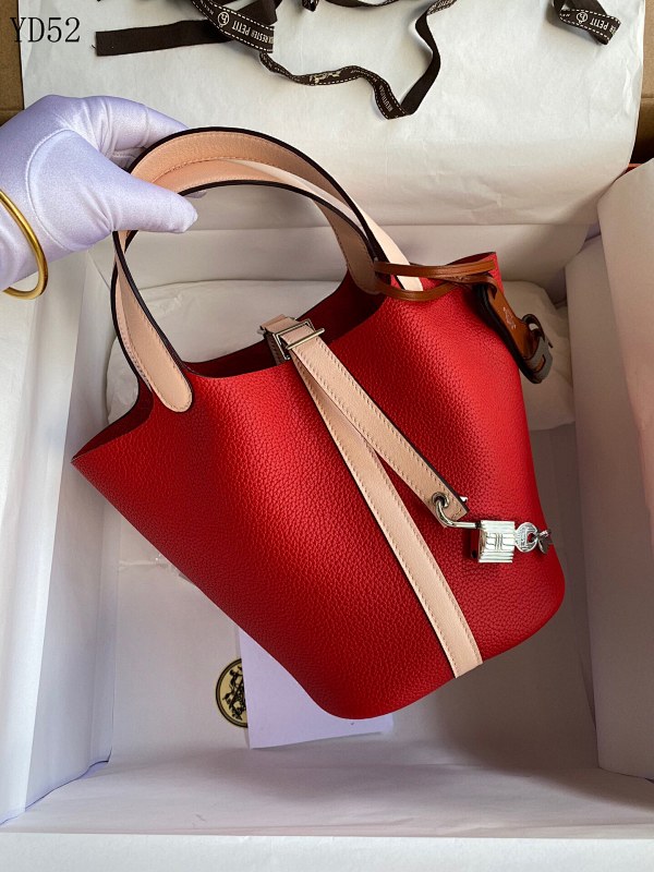 cover-163425340 Hermez Picotin 18cm Red Togo Leather Handbag