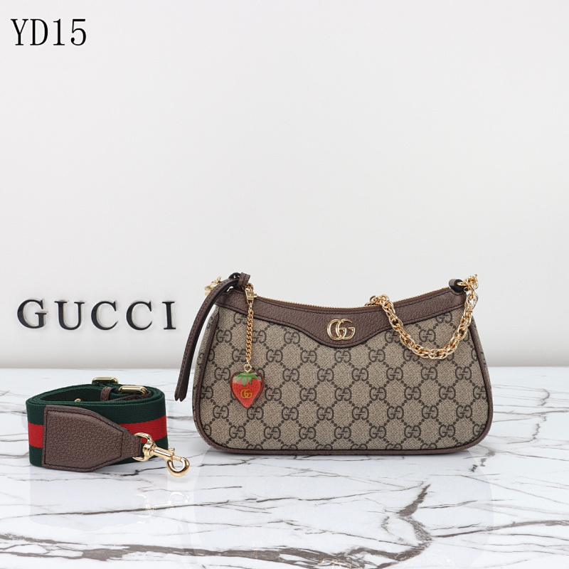 cover-164776752 Gucc1 735132 GG Supreme Crossbody Bag