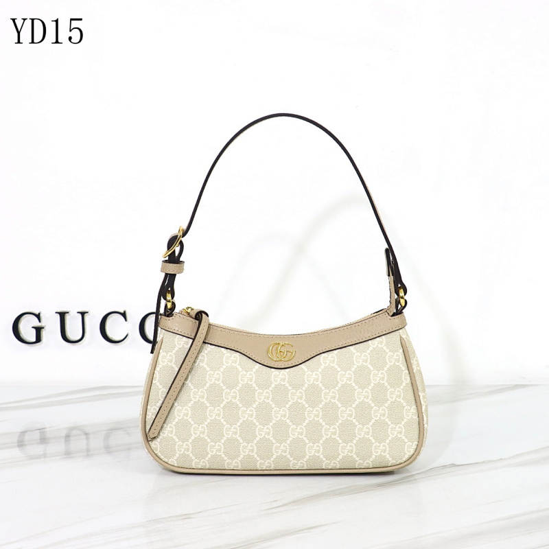 Gucc1 Model 735145 GG Supreme Canvas Shoulder Bag