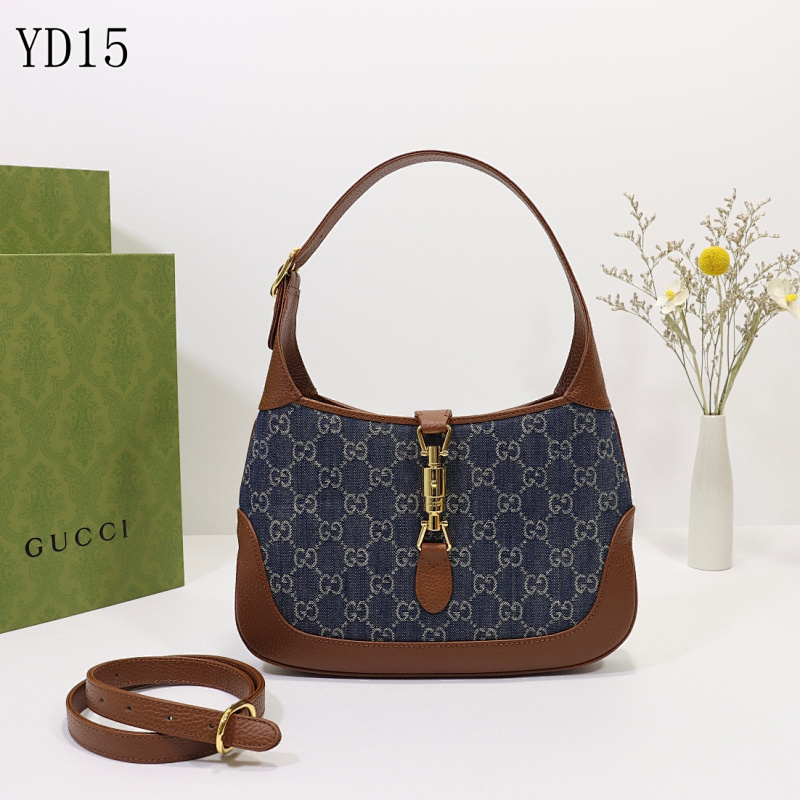 cover-164835702 Gucc1 YD15 GG Supreme Shoulder Bag
