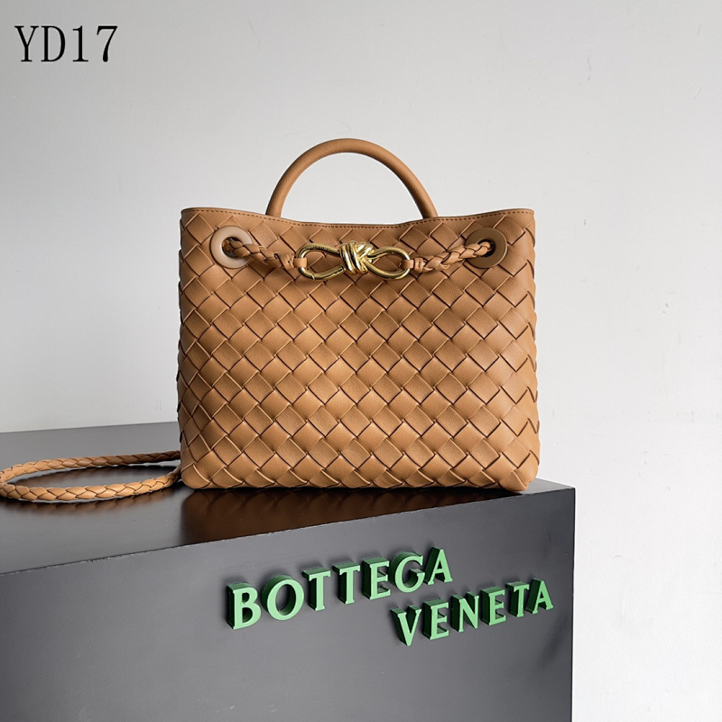 BotegaaVeneta Intrecciato Woven Leather Tote Bag