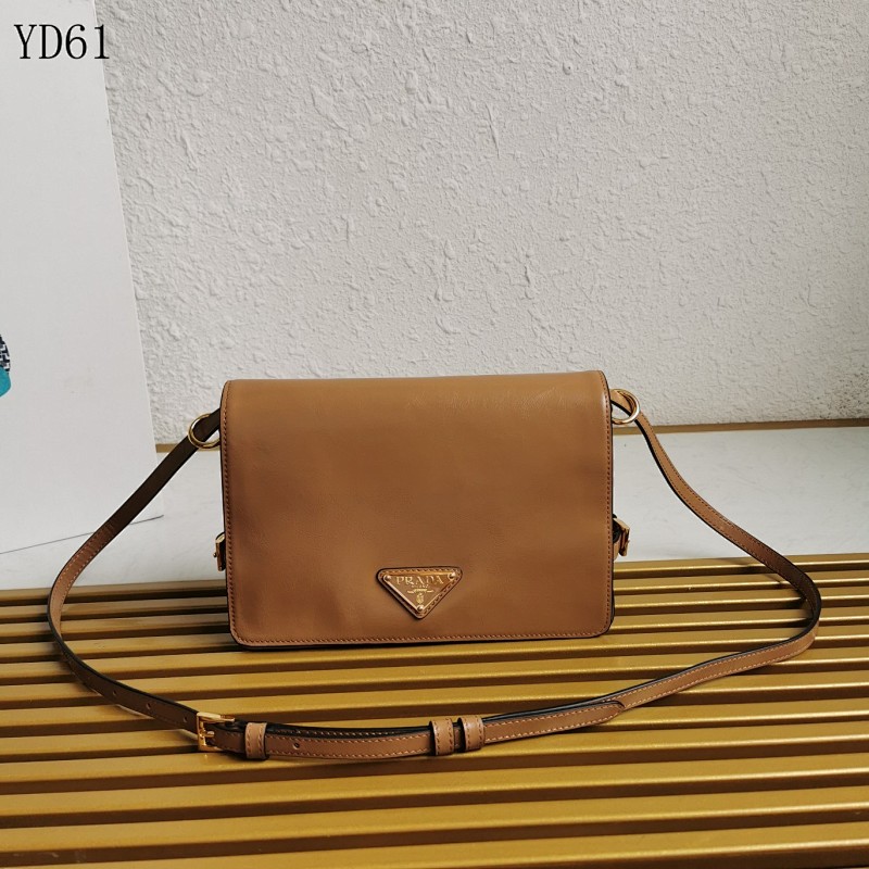 PRA/D YD61 Elegant Tan Leather Shoulder Bag