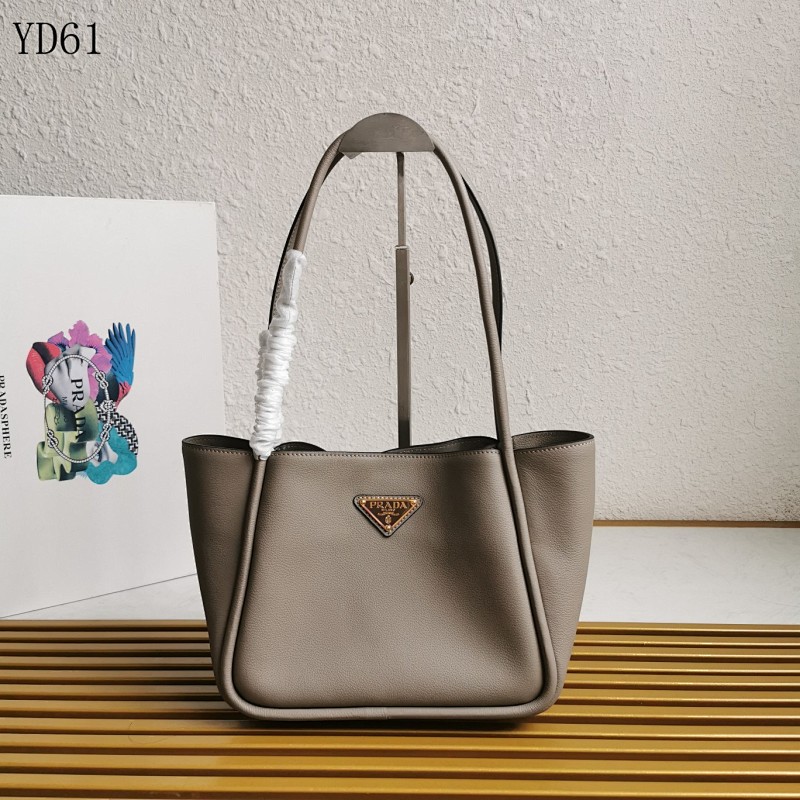 cover-166818904 Pr4da YD61 Tote Bag