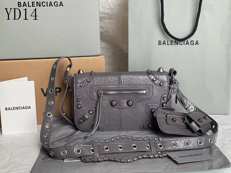 Balensiaga Model 1206 Oil Wax Gray Crossbody Camera Bag