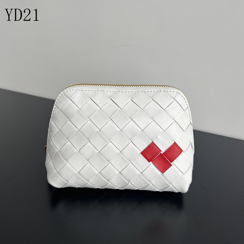 BotegaaVeneta Intrecciato Cosmetic Pouch 64044