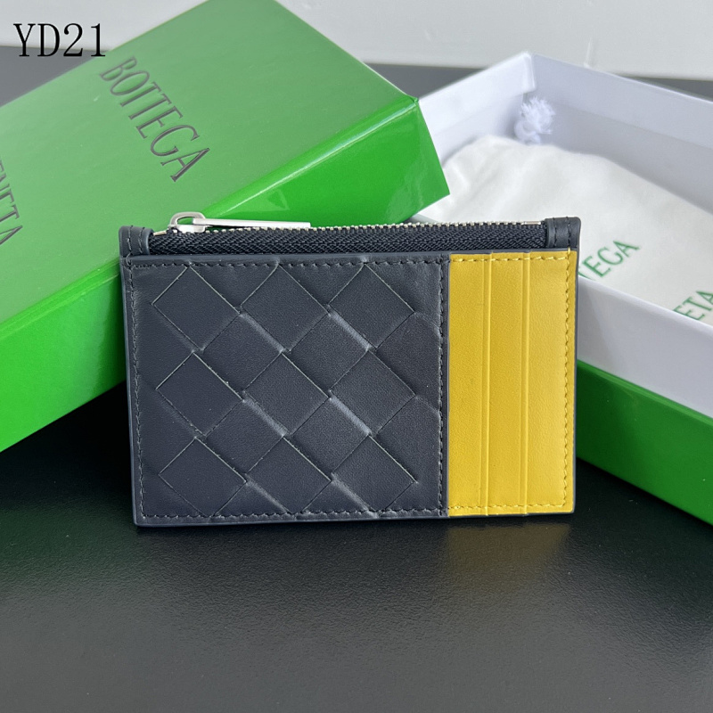 BotegaaVeneta Intrecciato Zip Card Holder 755985