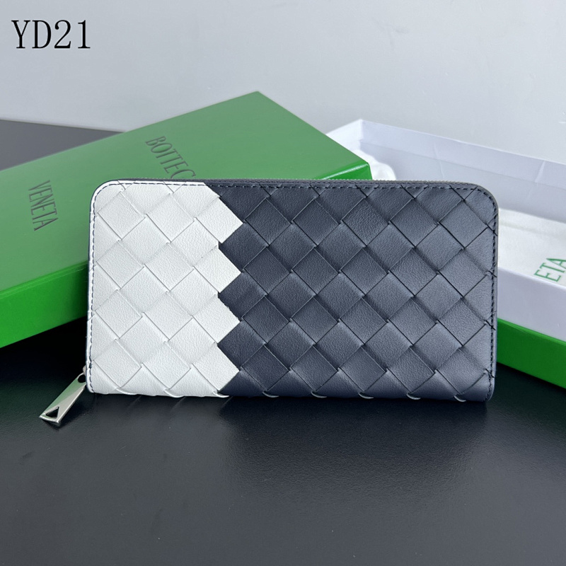 BotegaaVeneta 749427 Men’s Intrecciato Wallet