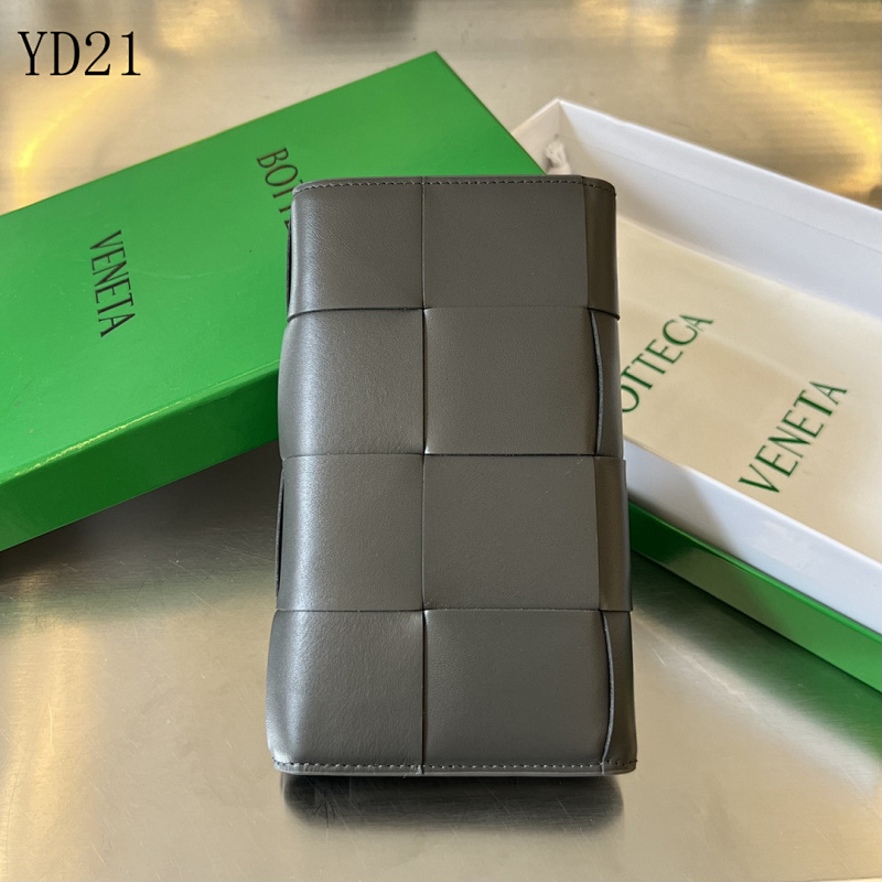 BotegaaVeneta Folded Suit Case Wallet 679845