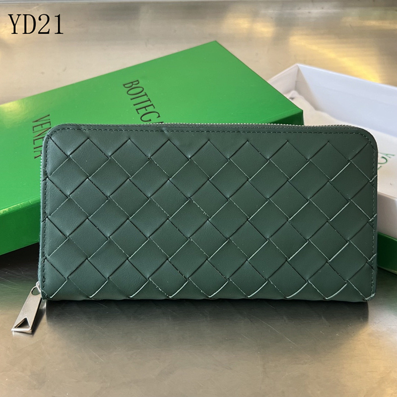 BotegaaVeneta BV Wallet 593217 Intrecciato Leather Zip Around