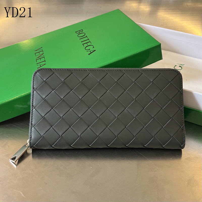 BotegaaVeneta BV 593217 Woven Zip Wallet
