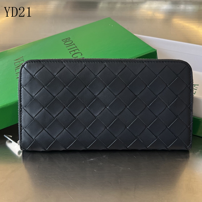 BotegaaVeneta BV 593217 Woven Leather Wallet