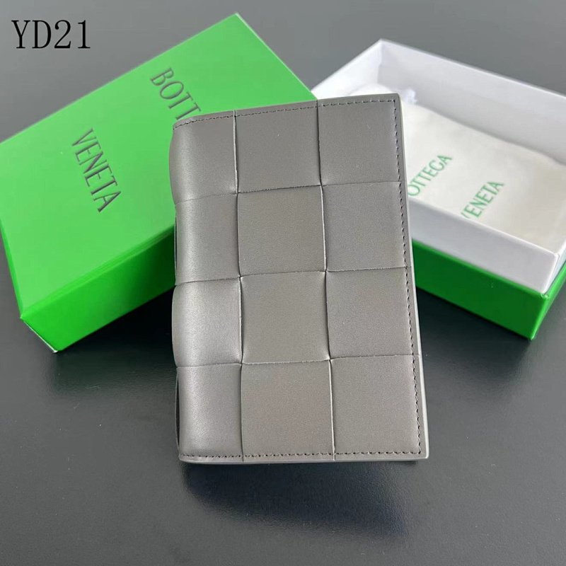 BotegaaVeneta Intrecciato Wallet