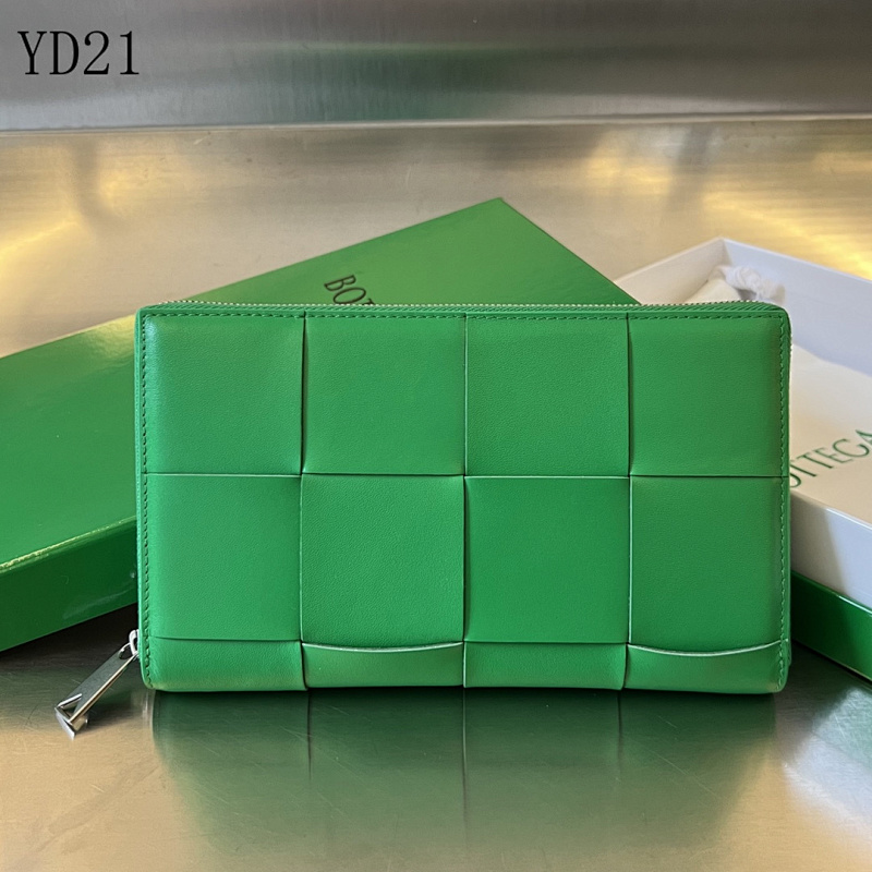 BotegaaVeneta Intrecciato Wallet 649607