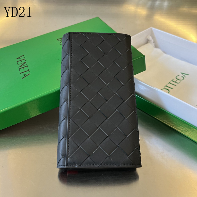 BotegaaVeneta BV 676593 Woven Foldover Wallet