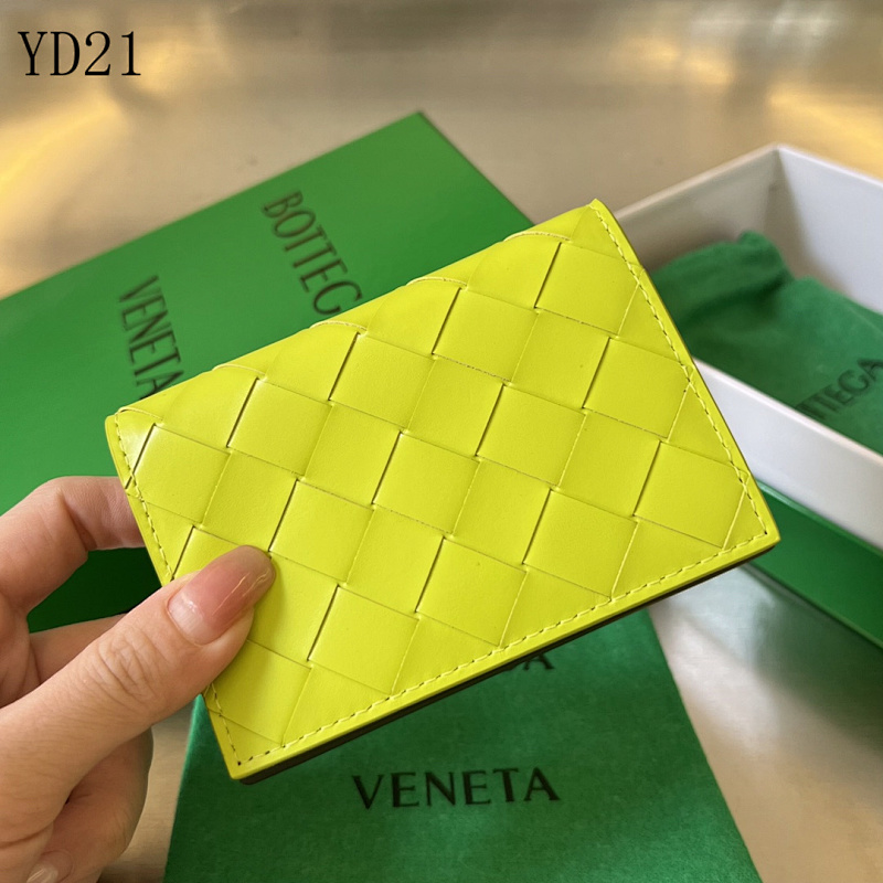 BotegaaVeneta BV Wallet Card Holder 605720