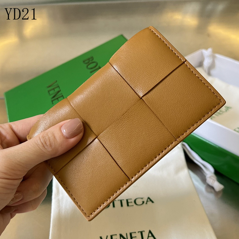 cover-174694115 BotegaaVeneta Intrecciato Card Holder Wallet