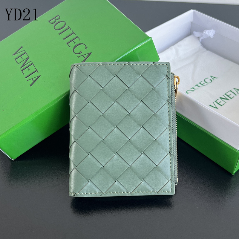 BotegaaVeneta Intrecciato Zip Wallet 742330